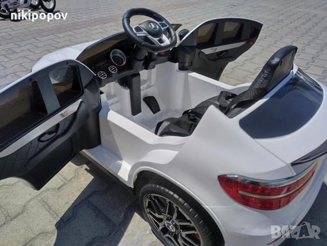 MERCEDES Акумулаторен джип AMG GLC 63S, снимка 10 - Детски велосипеди, триколки и коли - 53569462
