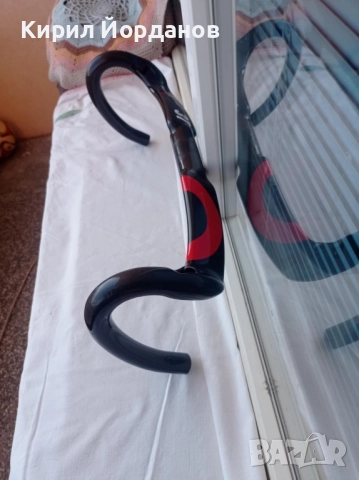 Шосейно карбоново кормило, снимка 10 - Части за велосипеди - 51594706