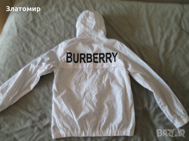 Чисто нова Ветровка Burberry размер M, снимка 6 - Якета - 52772384