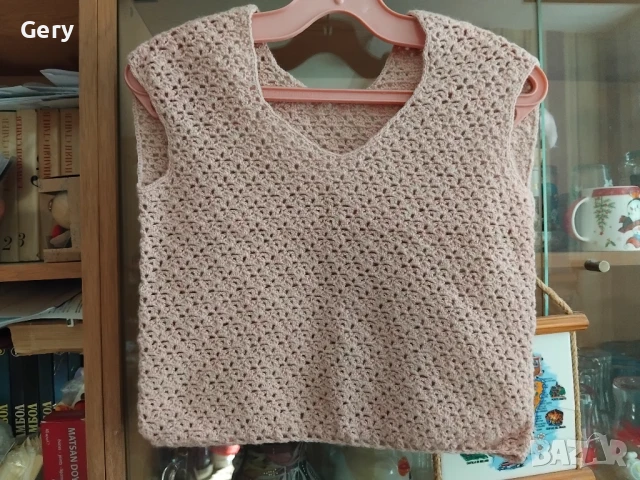 Ръчно плетени дамски блузки