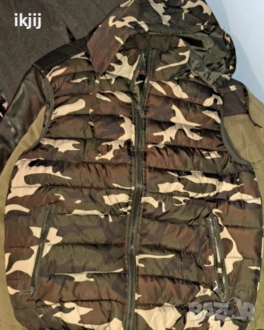 Продавам Мъжка Жилетка 