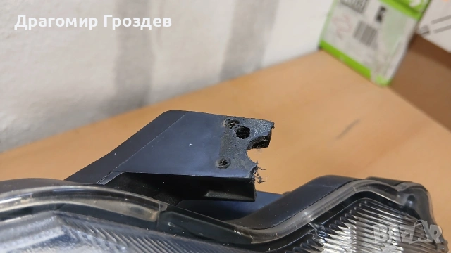 Десен фар за Toyota Yaris III Hybrid / Тойота Ярис Хибрид (2012-2015), снимка 9 - Части - 53607714