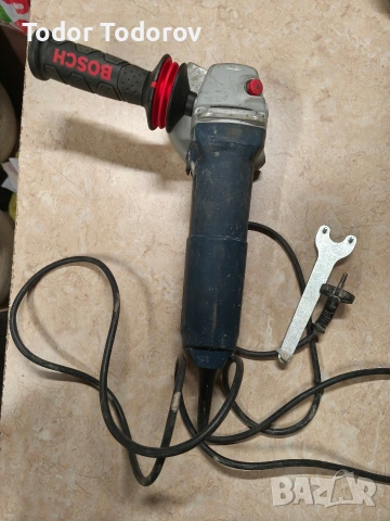 Ъглошлайф Bosh 1400w, снимка 3 - Ъглошлайфи - 53192195