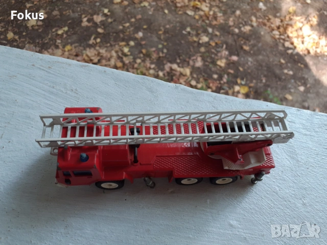 ПОЖАРНА - РЯДКА КОЛЕКЦИОНЕРСКА ИГРАЧКА - SIKU 2914, снимка 3 - Антикварни и старинни предмети - 53517135