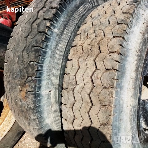 2 бр. R12. кариерни гуми предна шарка, снимка 2 - Гуми и джанти - 33528170