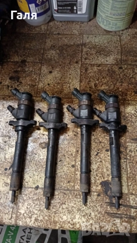 Дюзи за двигател 1.6 hdi хди