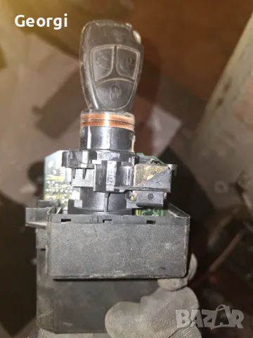 ключалка за запалване с ключ за mercedes c class w203 c270cdi 2001, снимка 2 - Части - 48879160