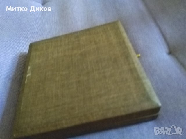Плакет с кутия републиканска спартакиада 1944-1989година, снимка 8 - Колекции - 38518625