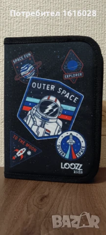 Ученически несесер с консумативи в него - Косммическо пространство., снимка 3 - Ученически пособия, канцеларски материали - 50900208