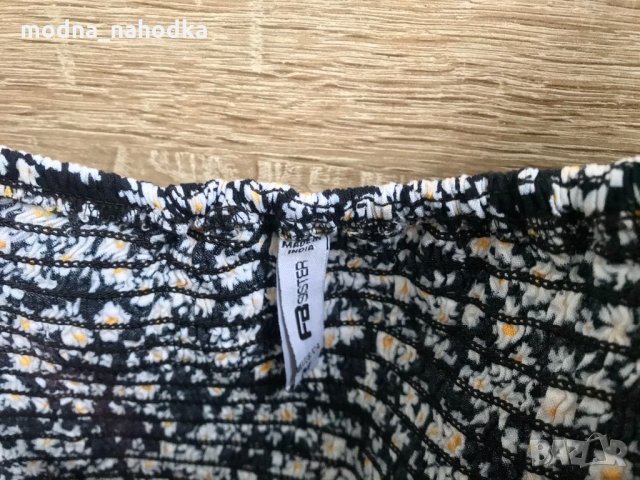 Летен топ с голи рамене FBSISTER, размер M, снимка 3 - Корсети, бюстиета, топове - 34943377