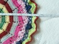 2 красиви цветни каренца плетени на една кука, снимка 4