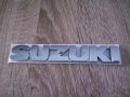 надпис емблема Сузуки Suzuki