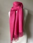 Цикламено розов/ цвят фукция шал  от 50 % кашмир и 50 % коприна, голям шал , снимка 4