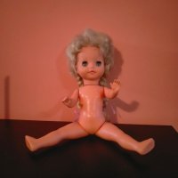 Колекционерска кукла народна носия ретро 32 см, снимка 17 - Колекции - 44106485