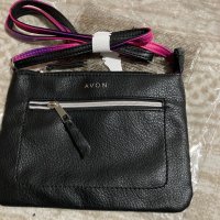 Нова малка чанта от Ейвън, снимка 1 - Чанти - 35020475