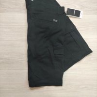Мъжки къси панталони  Jack&Jones размер XL, снимка 1 - Къси панталони - 42948003