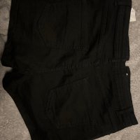 Дамски къси панталонки , снимка 2 - Къси панталони и бермуди - 43974033
