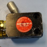 пневмозадвижка за пневмозатегач NORTHFIELD precision pneumatic hand actuated directional valve, снимка 2 - Резервни части за машини - 37827030