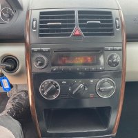 Mercedes A150, 1.5 Бензин, 2005 г., 95 к.с., Мултиволан , снимка 10 - Автомобили и джипове - 40349478