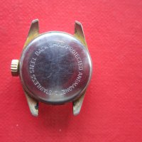 Позлатен часовник Оско , снимка 3 - Дамски - 33101473