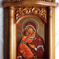 Дърворезба-домашен иконостас с иконопис "Богородица с младенеца", снимка 1 - Други - 22001601
