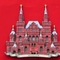 Автентичен дървен 3D магнит от Москва, Русия-серия-, снимка 2 - Колекции - 39248076