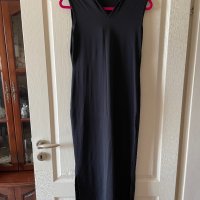 Спортна нова  еластична черна рокля с качулка , снимка 11 - Рокли - 37308477