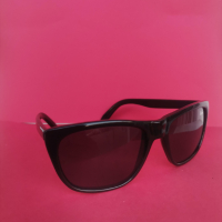 Слънчеви очила , снимка 1 - Слънчеви и диоптрични очила - 44919251