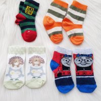 Бебешки чорапи 0-6 месеца, снимка 1 - Бебешки чорапи - 28438697
