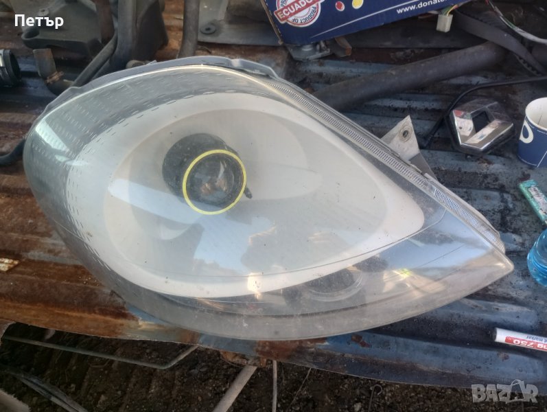 Десен фар рено трафик Опел виваро 2001-2006г, снимка 1