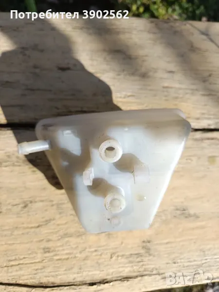 Продавам казанче за спирачна течност за Мерцедес W210, снимка 1