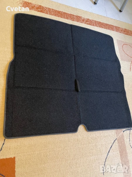 Подложка за багажник WV Turan, снимка 1