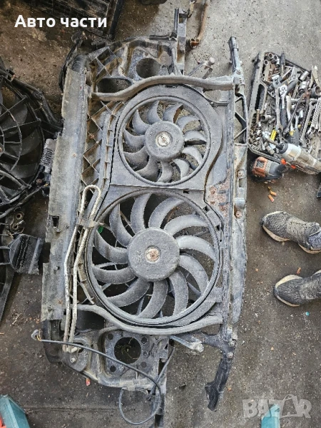Вентилатор за радиатор Audi A4 8E0121205AB / FC1039867007X / FC1040870680J, снимка 1