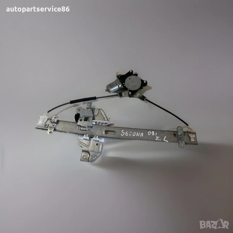 Регулатор на заден ляв прозорец за KIA Carnival 2.9 CRDi (2006–2012) 82450-4D020, снимка 1