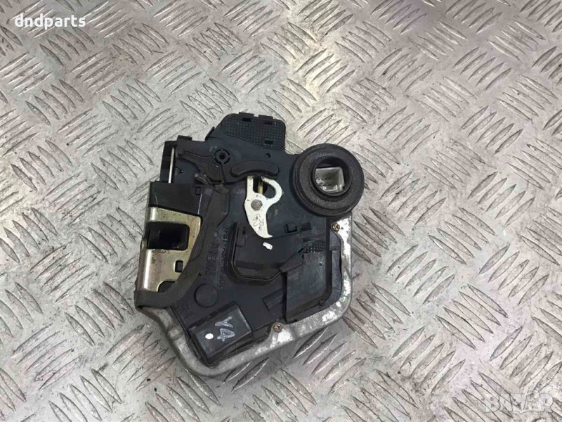 Брава стъкло Toyota Avensis,2004г.(задна дясна), снимка 1