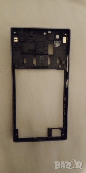 средна рамка Lenovo P70, снимка 1