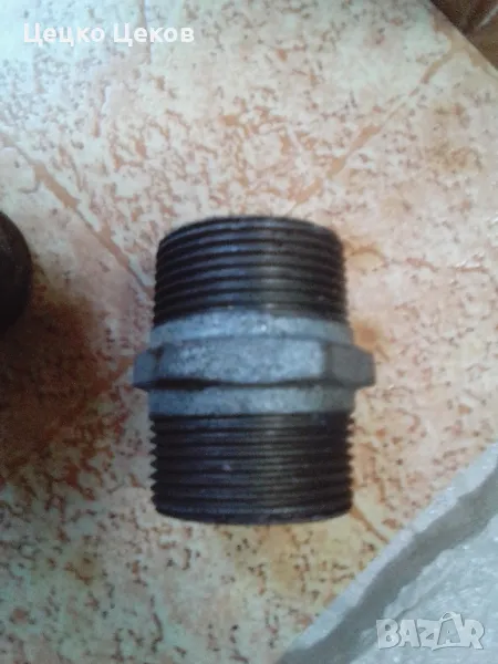 Поцинковани нипели 1 1/4 цола, снимка 1