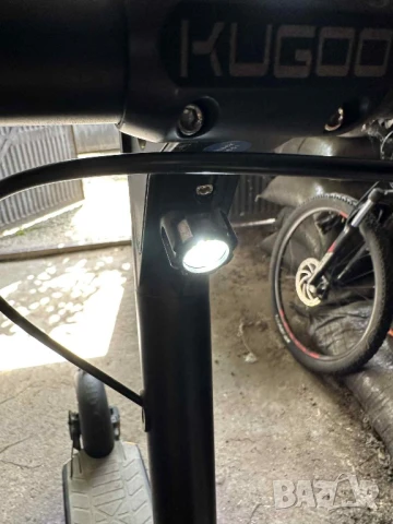 KUGOO G5 Електрическа тротинетка / скутер, снимка 16 - Други спортове - 50497768
