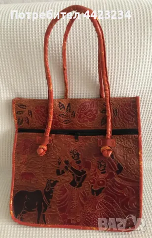 дамска чанта, снимка 2 - Чанти - 49634197