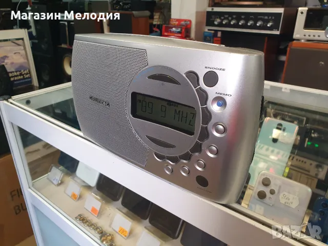 Радио GRUNDIG Ocean Boy 510 В отлично техническо и визуално състояние., снимка 3 - Радиокасетофони, транзистори - 47630343
