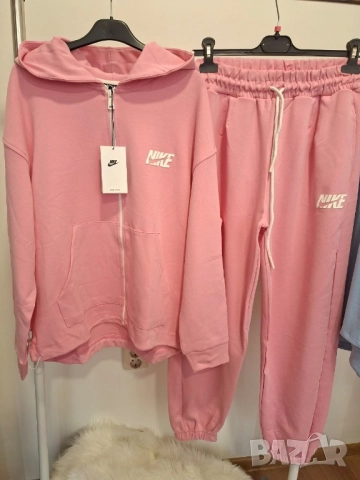 дамски екипи Nike , снимка 14 - Спортни екипи - 51564201