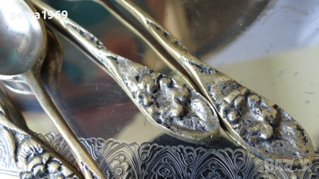 Стари колекционерски орнаментирани лъжички, 4 броя, снимка 2 - Антикварни и старинни предмети - 50627927