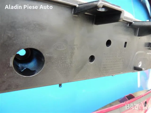 Преден панел, дръжка на врата Kia Xceed, X-Ceed година 2018 2019 2020 2021 2022 2023 код 64102-J7500, снимка 5 - Аксесоари и консумативи - 50295448