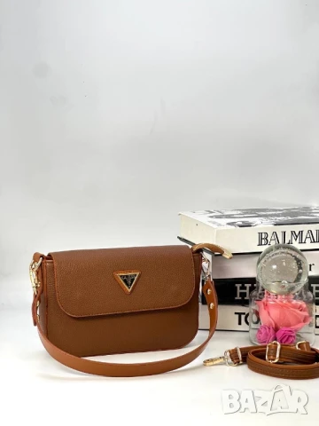 чанти Guess :➡️24cm ⬆️15cm 🌟, снимка 5 - Чанти - 51220406