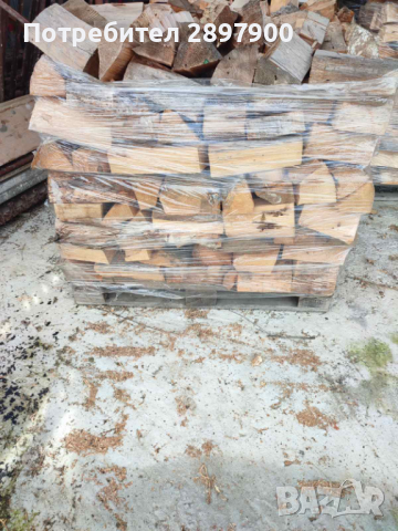 Сухи иглолистни дърва на палета, снимка 3 - Дърва за огрев - 44854176