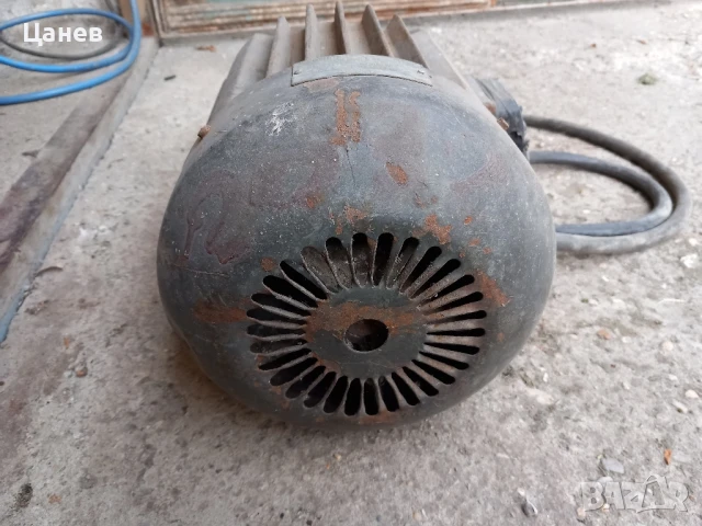 Електромотори Елпром Троян , снимка 8 - Електродвигатели - 50648078