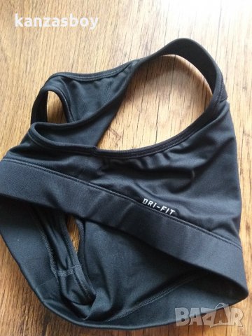 Nike Dri-FIT Women's  Sports Bra - страхотно бюстие, снимка 6 - Корсети, бюстиета, топове - 33151808