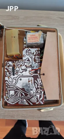 Радио Nordmende Transita deluxe, 1962/63, снимка 16 - Радиокасетофони, транзистори - 49025971