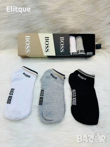 6 чифта чорапи в кутия chanel diesel Christian Dior Burberry hugo boss , снимка 4 - Дамски чорапи - 52907745