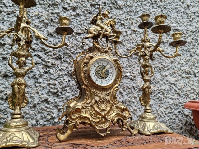 Антикварен Бронзов Часовник и Свещници "1960г" , снимка 3 - Антикварни и старинни предмети - 40151307